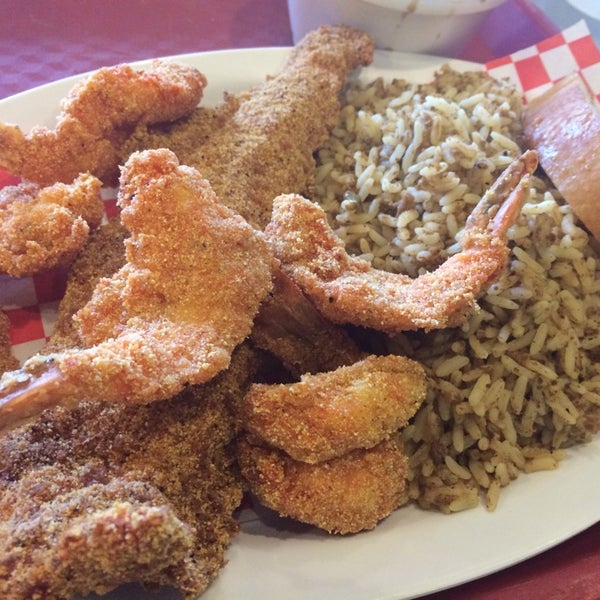 10 Great Lunch Places in New York Neighborhoods