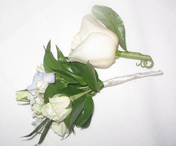 10 Boutonnieres And Corsages in New York Neighborhoods