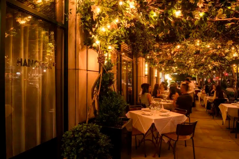 10 Outdoor Restaurant Dining in New York Neighborhoods