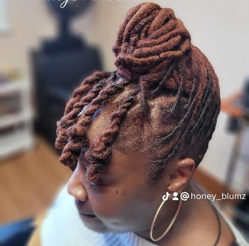 10 Loc Retwist in New York Neighborhoods