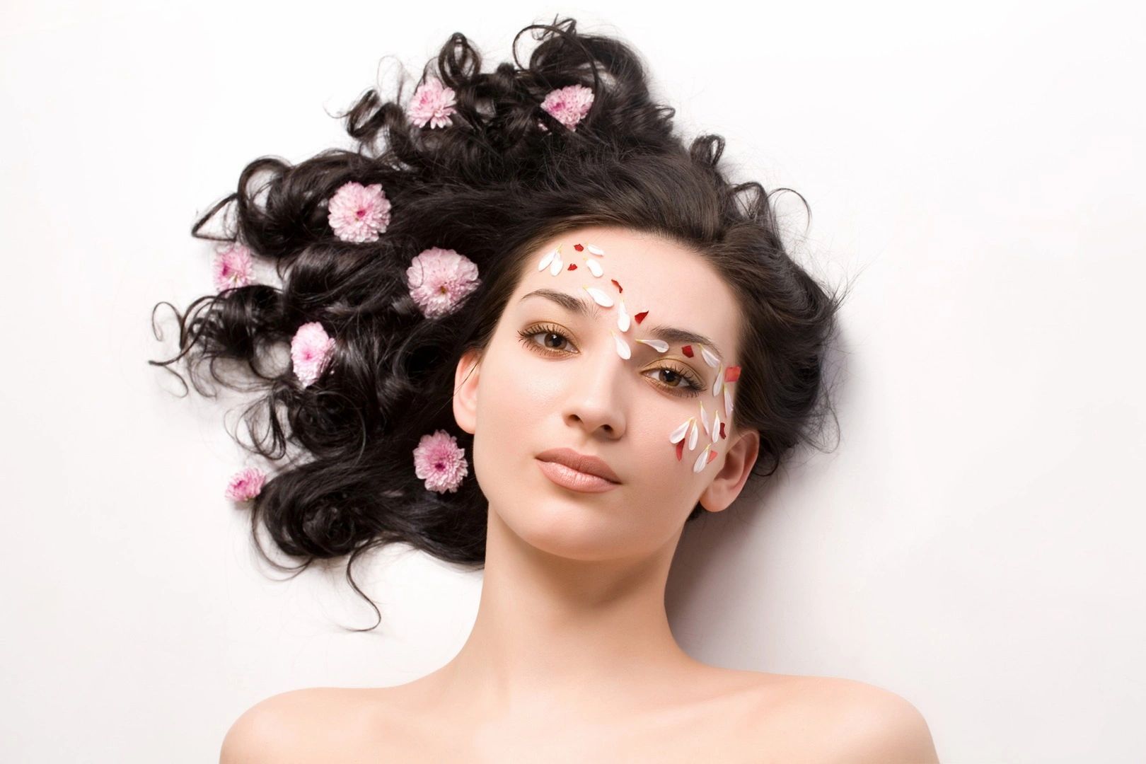 10 Dominican Salon in Los Angeles Neighborhoods