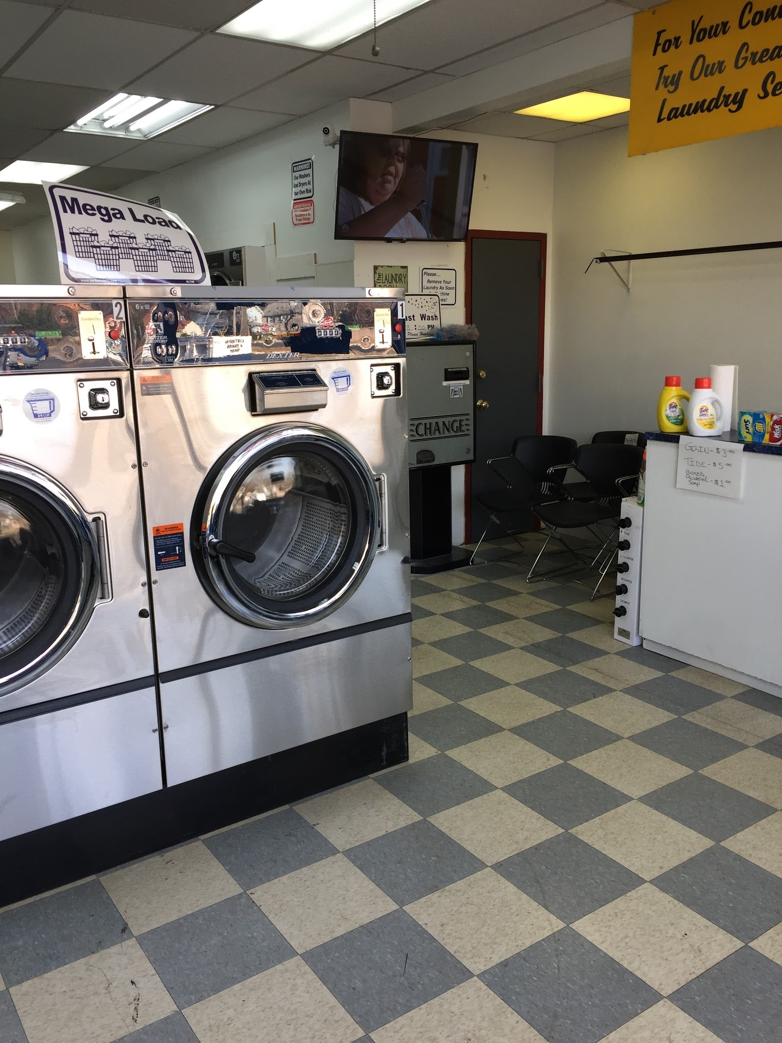 10 Laundromat 24 Hours in New York Neighborhoods