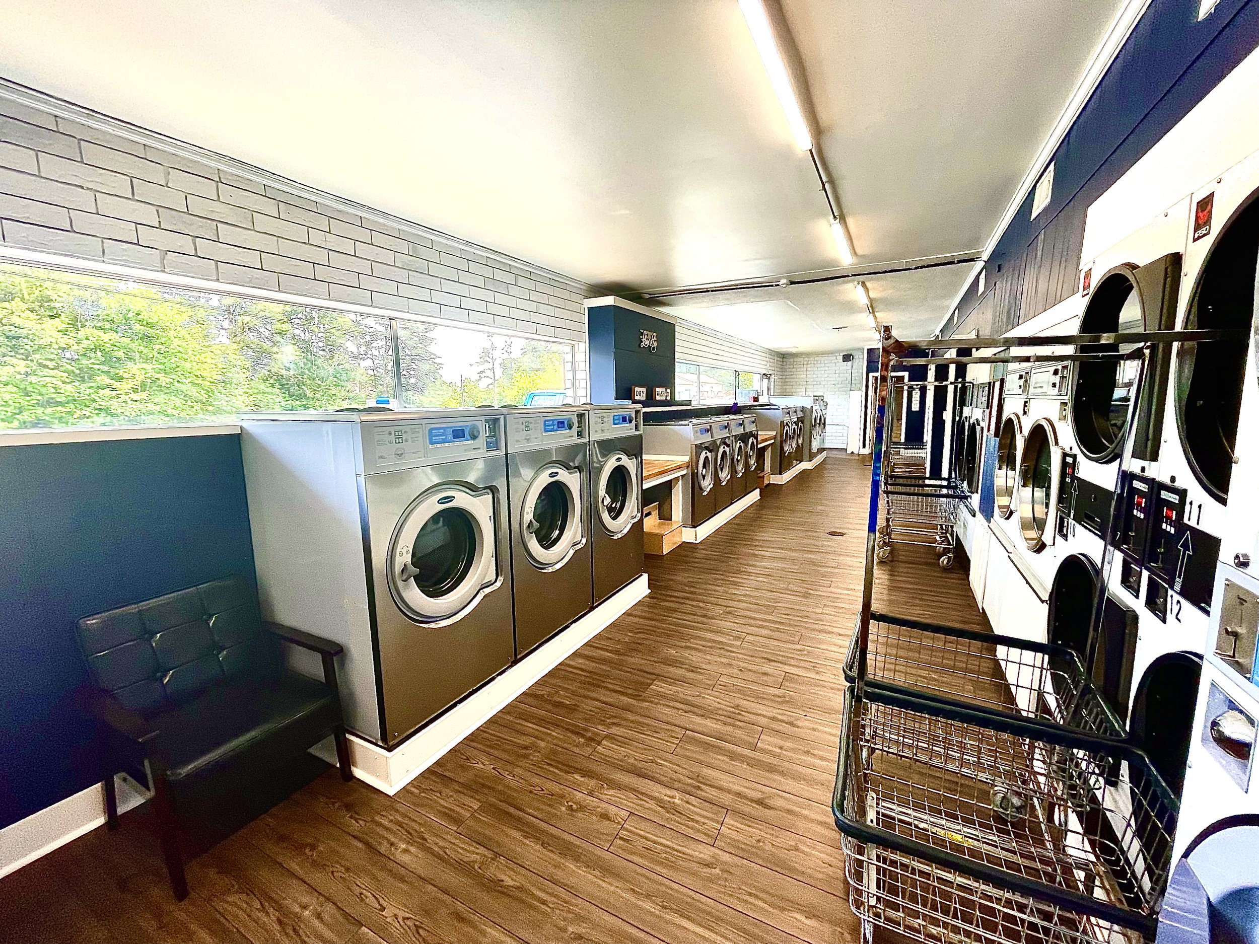 10 24-Hour Laundromat in New York Neighborhoods