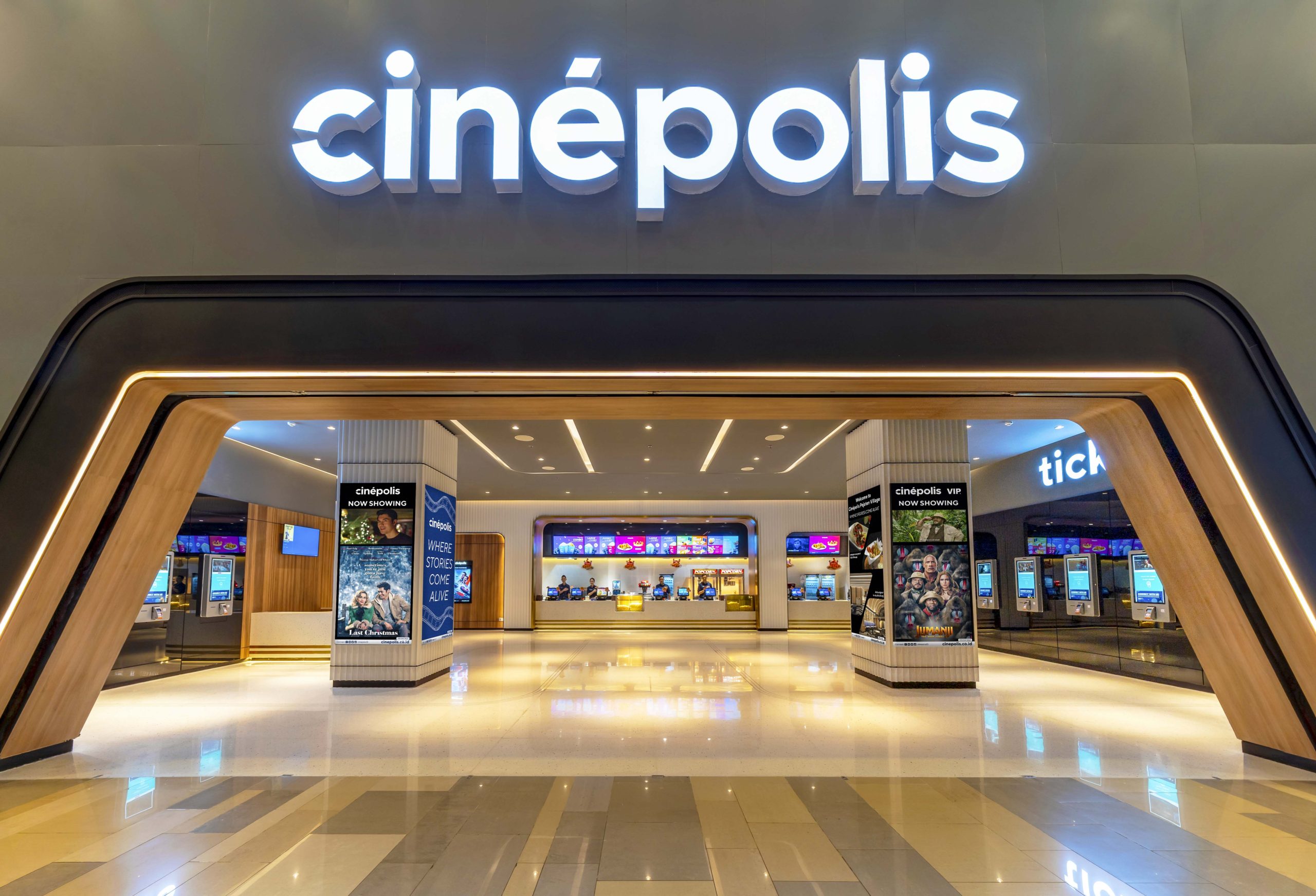 10 Cinepolis in Los Angeles Neighborhoods
