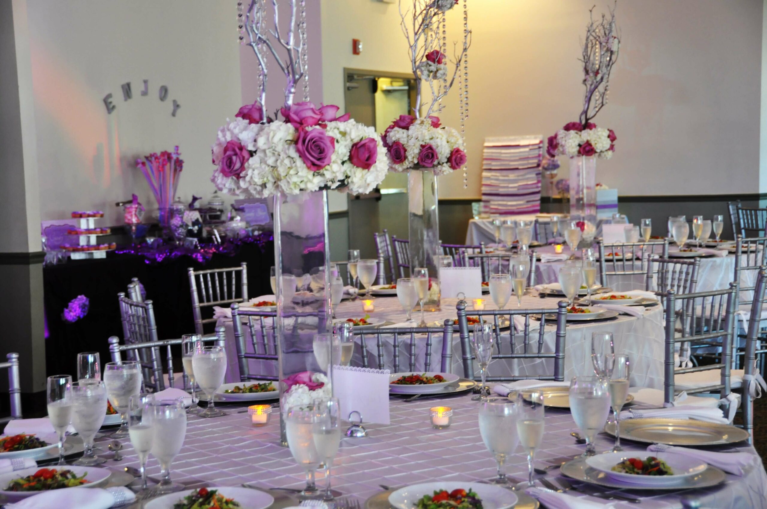 10 Rental Tables And Chairs in New York Neighborhoods