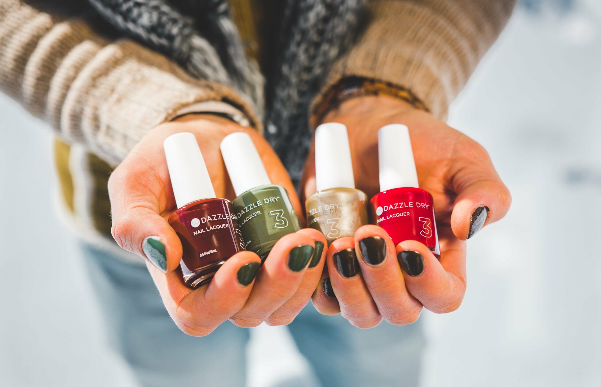10 Dazzle Dry Manicure in New York Neighborhoods