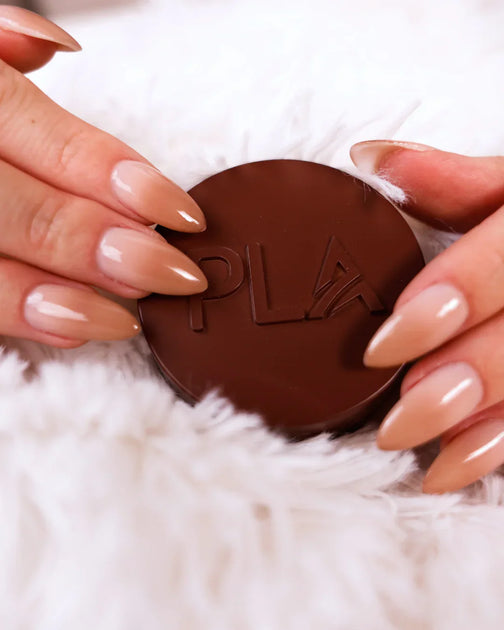 10 Dip Powder Nails in New York Neighborhoods