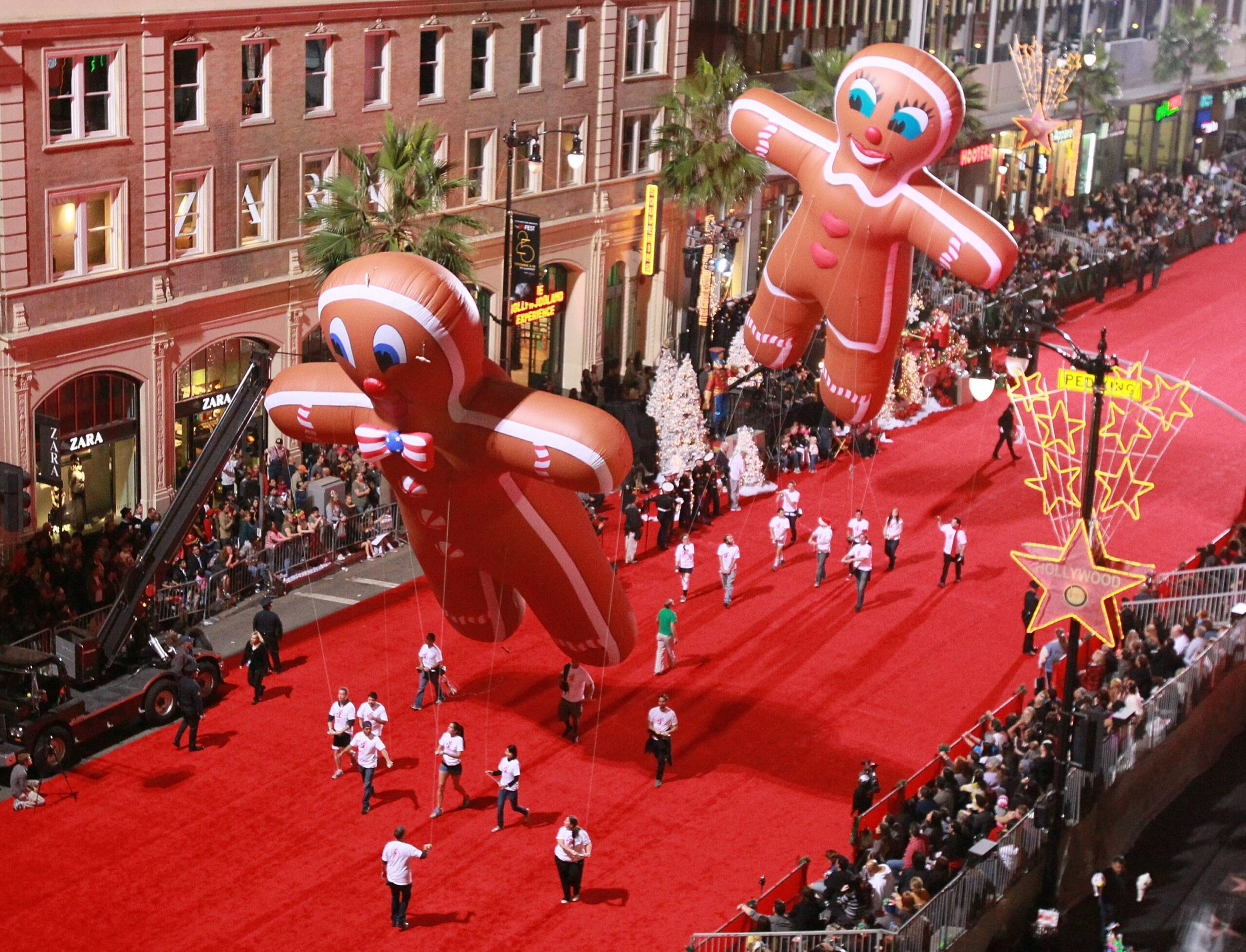 10 Christmas Parade in New York Neighborhoods