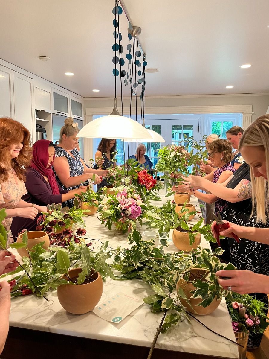 10 Floral Classes in New York Neighborhoods