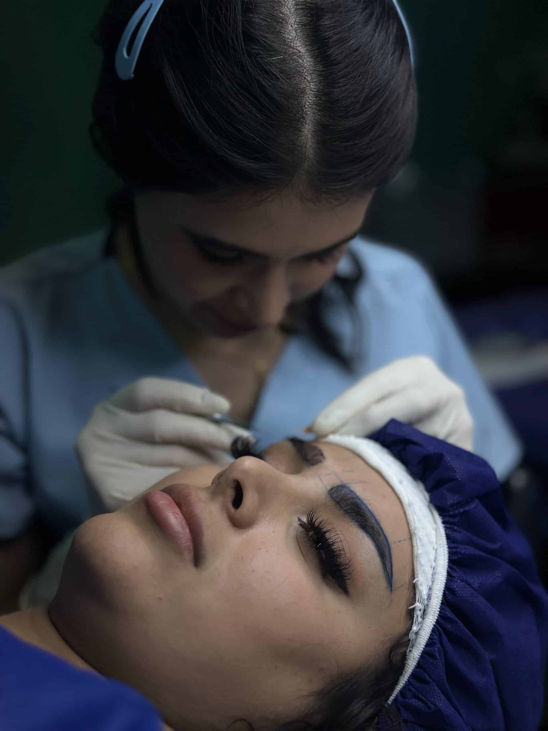 10 Eyebrow Transplant in New York Neighborhoods