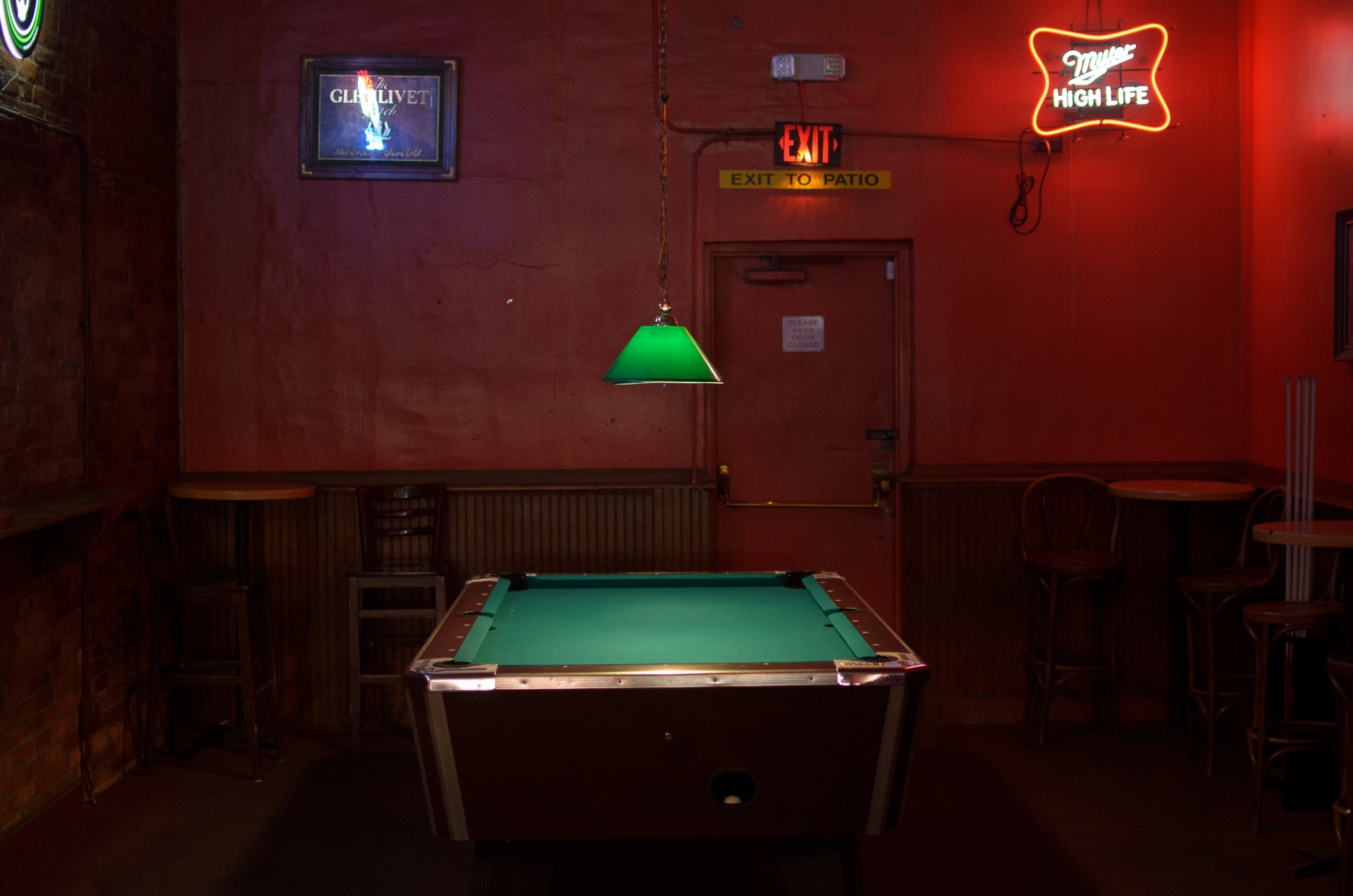 10 Best Dive Bar in New York Neighborhoods
