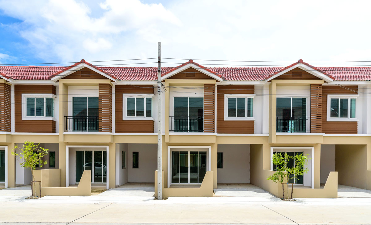 10 Town Houses For Sale in New York Neighborhoods