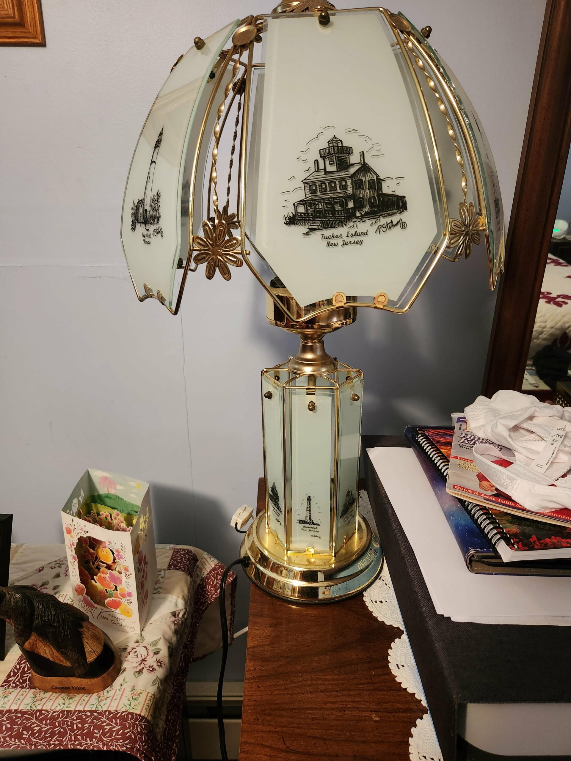 10 Fix Lamps in New York Neighborhoods