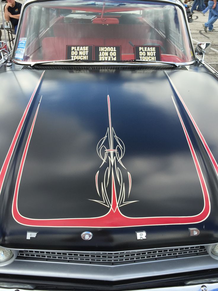 10 Pinstriping in New York Neighborhoods