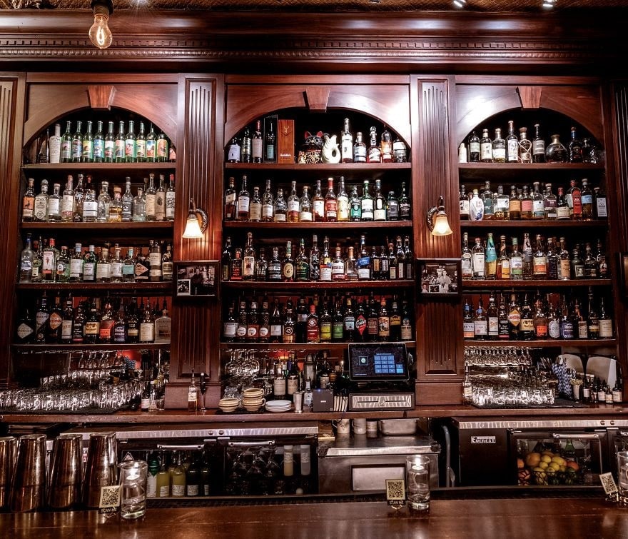10 Speakeasy Bars in New York Neighborhoods