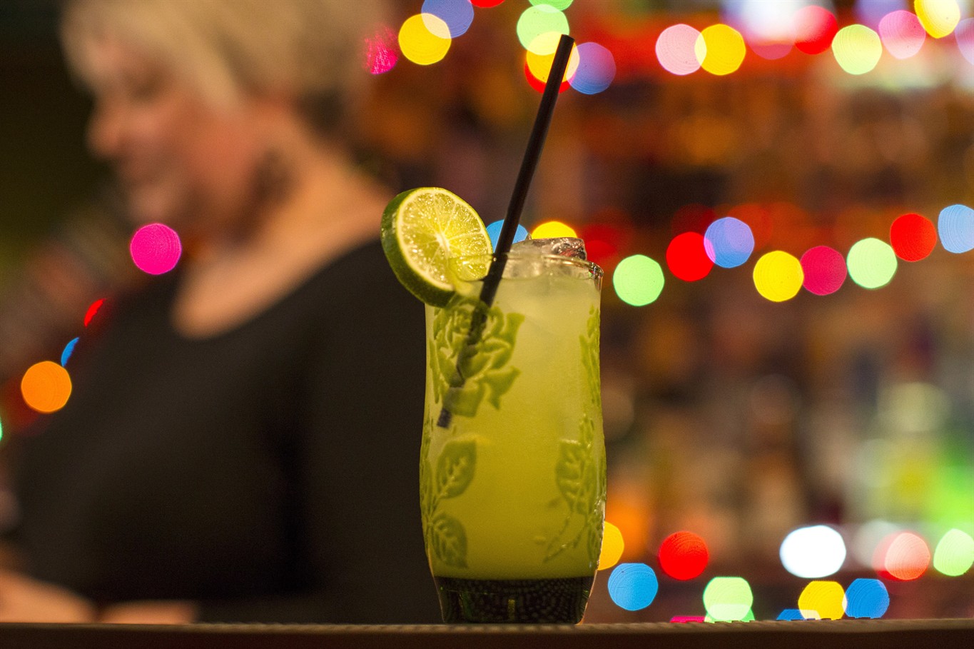 10 Bars Open Late in New York Neighborhoods