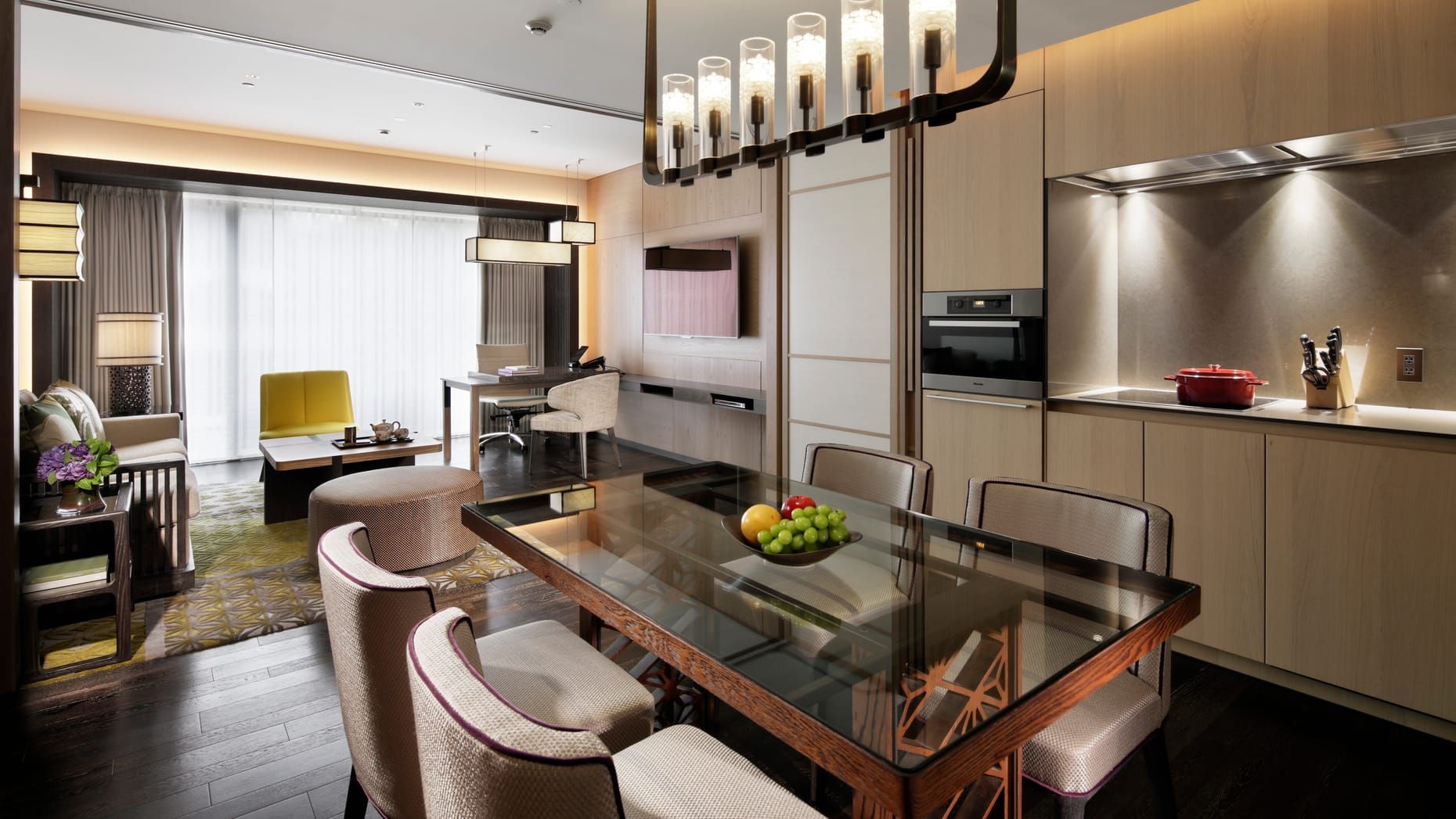 10 Hotels With Kitchen in New York Neighborhoods