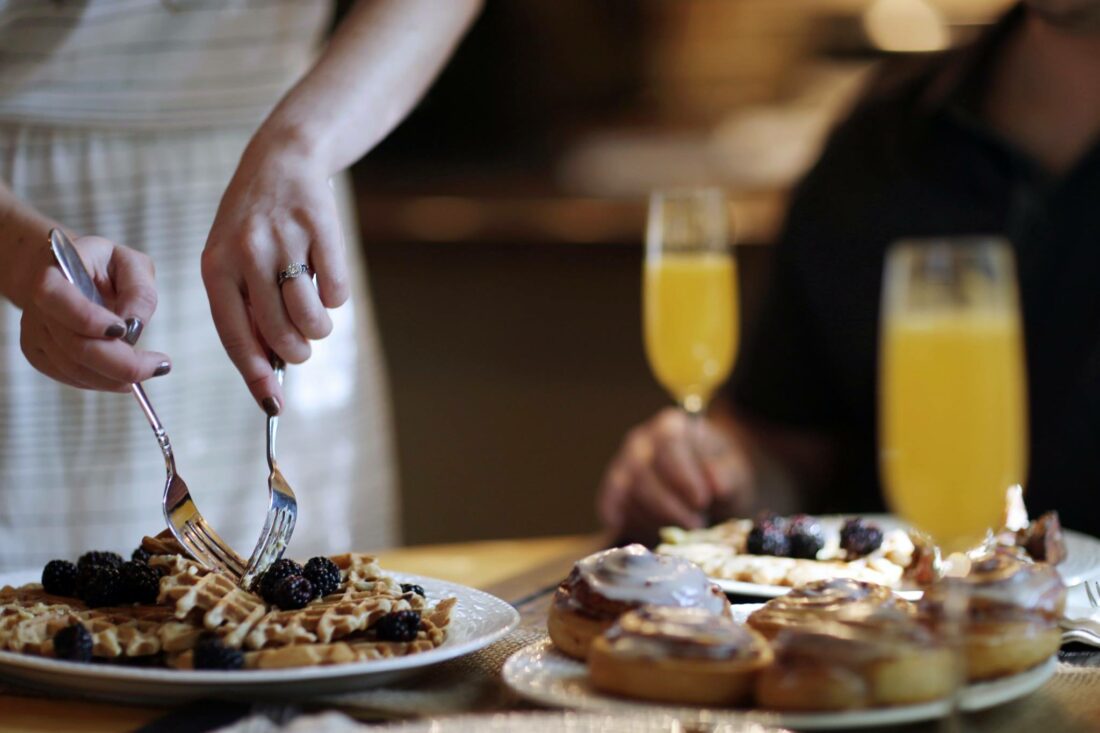 10 Brunch And Breakfast in New York Neighborhoods