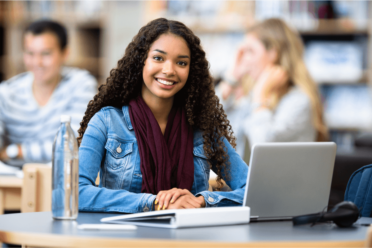 10 Jobs For 13 Year Olds in New York Neighborhoods