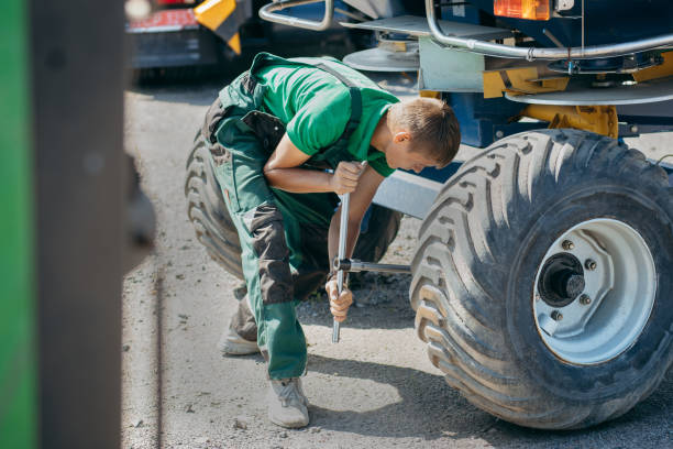 10 Tractor Mechanic in New York Neighborhoods