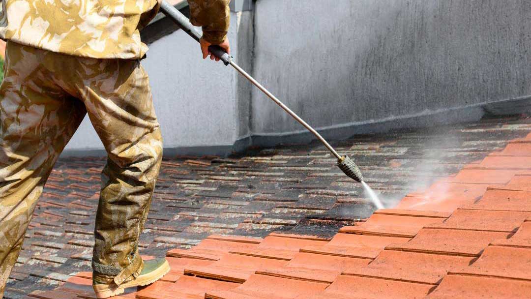 10 Roof Pressure Washing in New York Neighborhoods