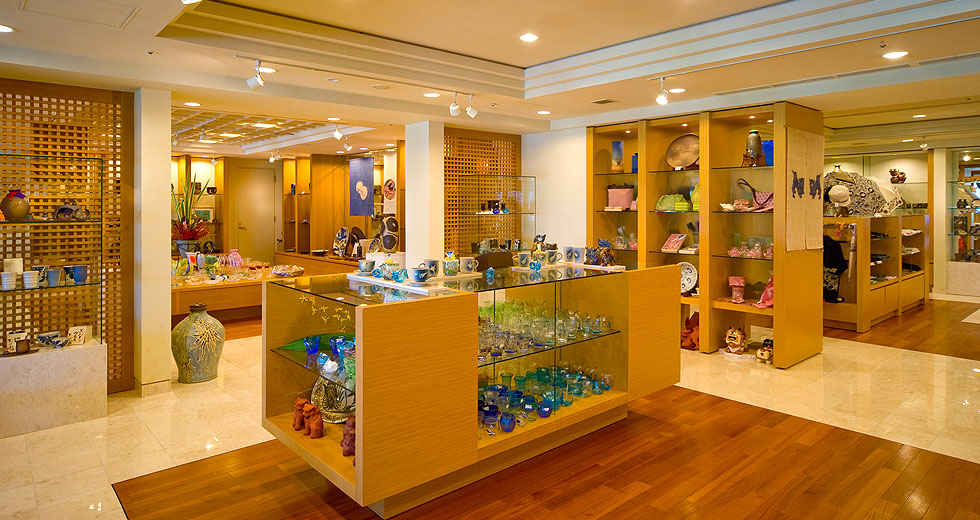 10 Souvenir Shops in Los Angeles Neighborhoods