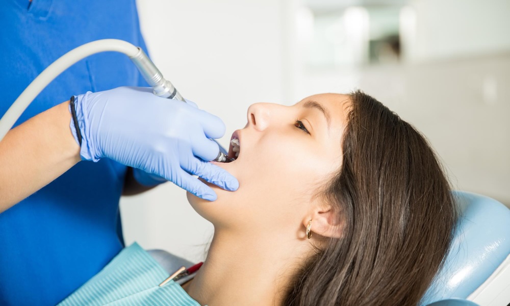 10 Teeth Cleaning in Los Angeles Neighborhoods