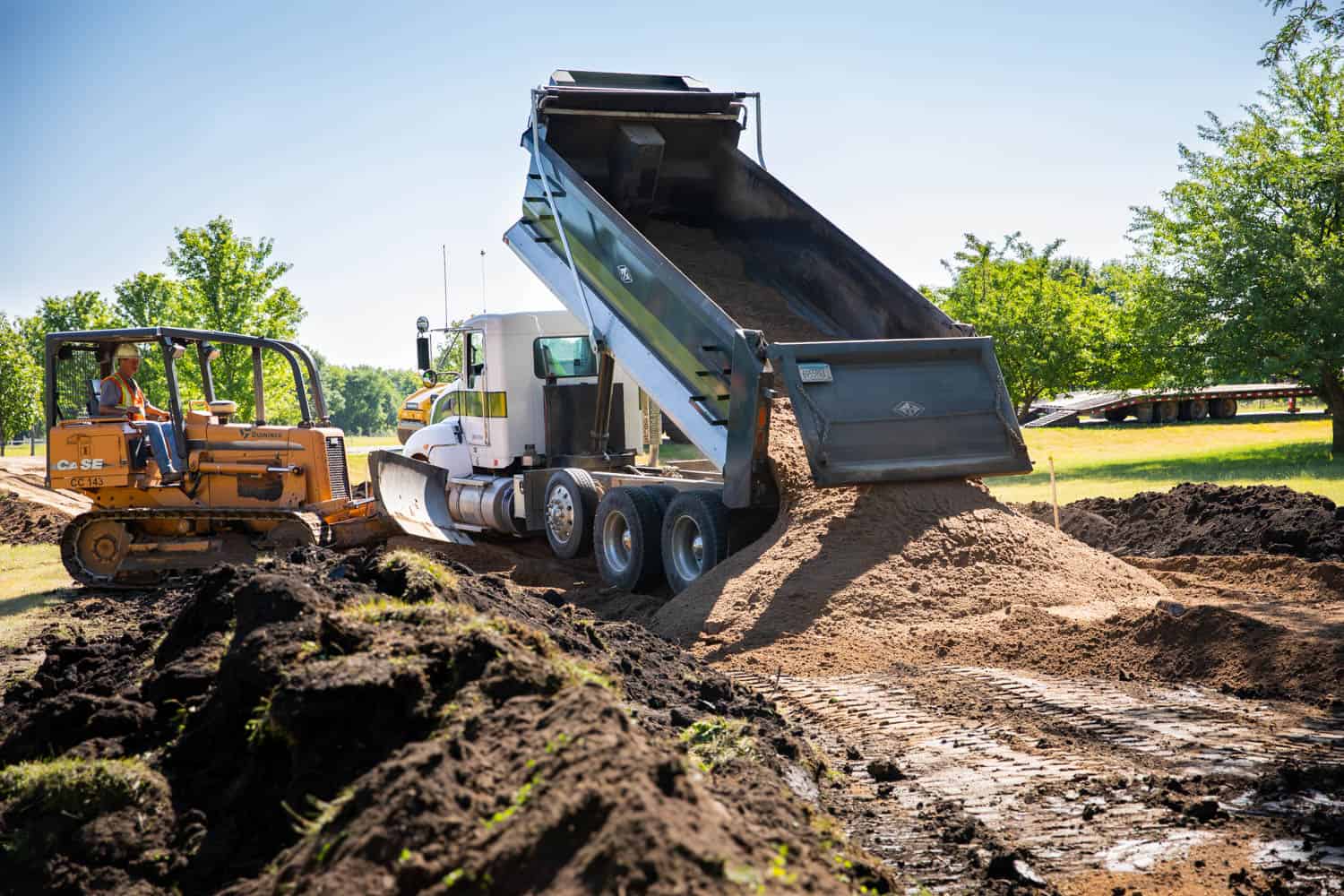 10 Topsoil Delivery in New York Neighborhoods