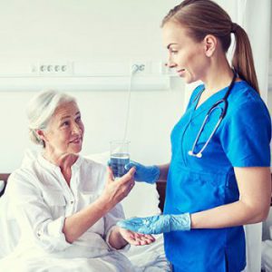 10 Medication Aide Training in New York Neighborhoods