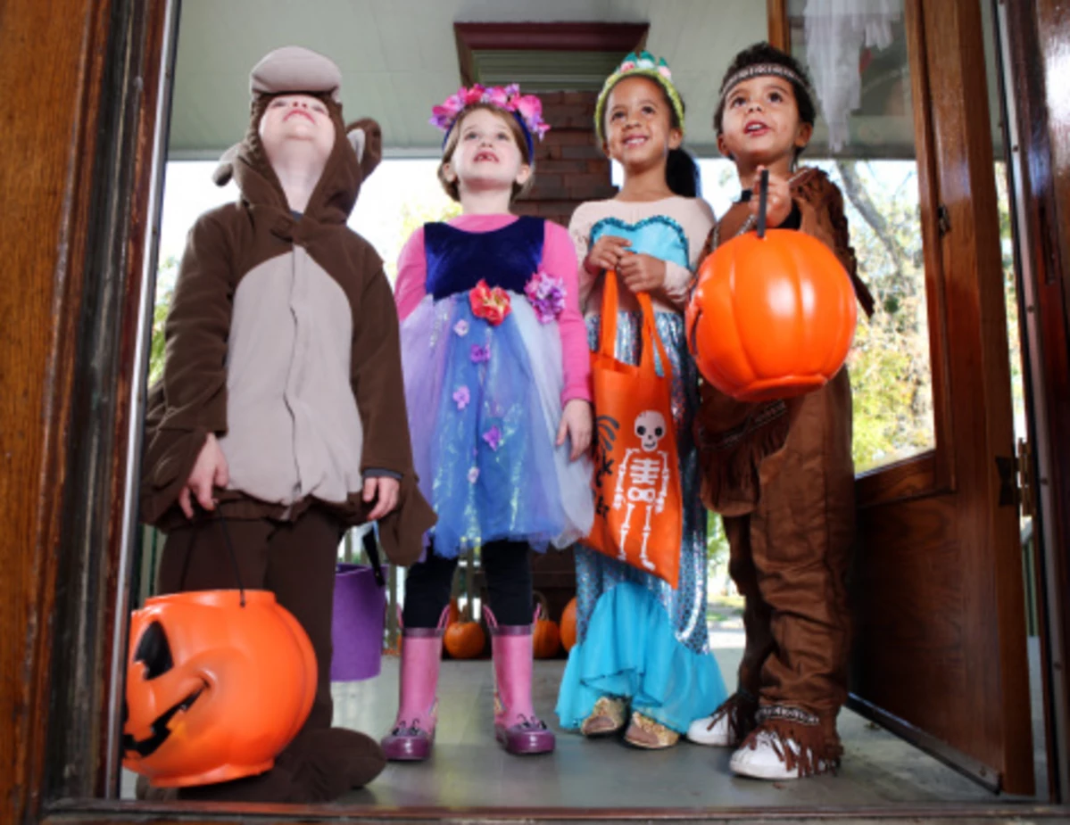 10 Trick Or Treat in New York Neighborhoods