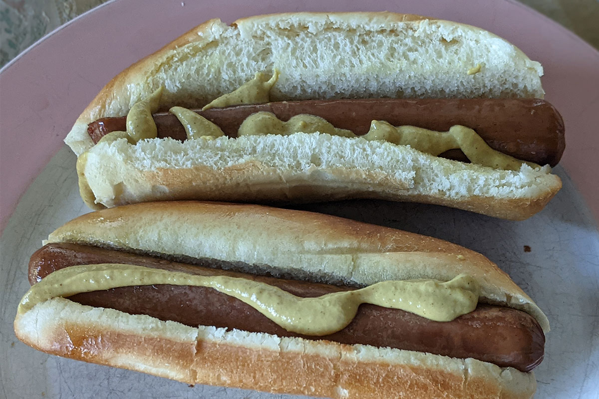 10 Vegan Hot Dogs in New York Neighborhoods